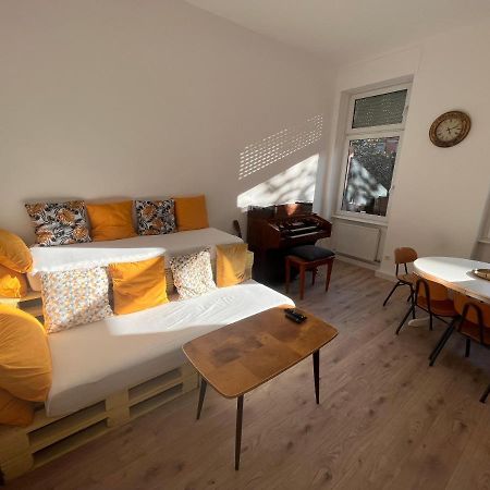קרלסרוהה Kuenstlerisches Apartment מראה חיצוני תמונה