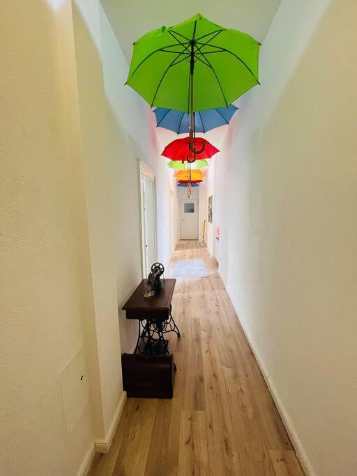 קרלסרוהה Kuenstlerisches Apartment מראה חיצוני תמונה