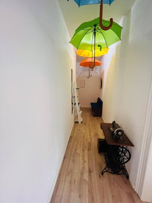 קרלסרוהה Kuenstlerisches Apartment מראה חיצוני תמונה