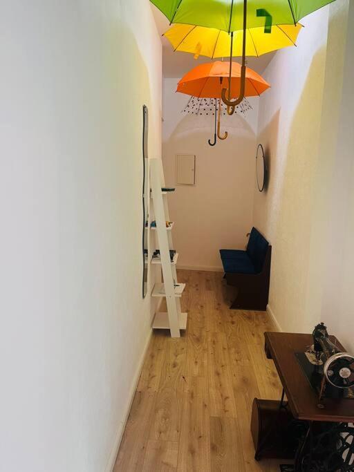 קרלסרוהה Kuenstlerisches Apartment מראה חיצוני תמונה